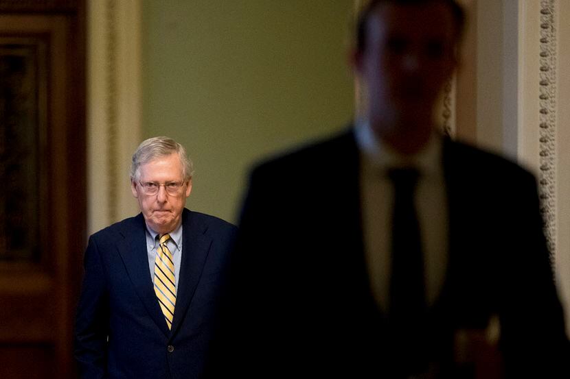 El senador Mich McConnell reconoció el fracaso del plan para sustituir al Obamacare./AP
