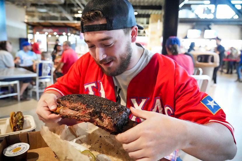 Globe Life Park, Home of the Texas Rangers, Debuts Over-The-Top New  Concessions - Eater Dallas