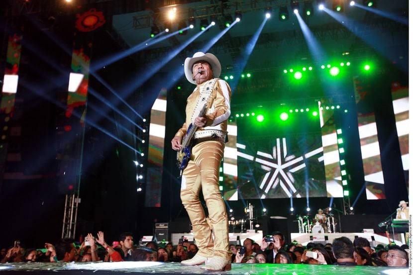 Lupe Esparza, vocalista de El Gigante de América, aseguró que no participaría como juez en...