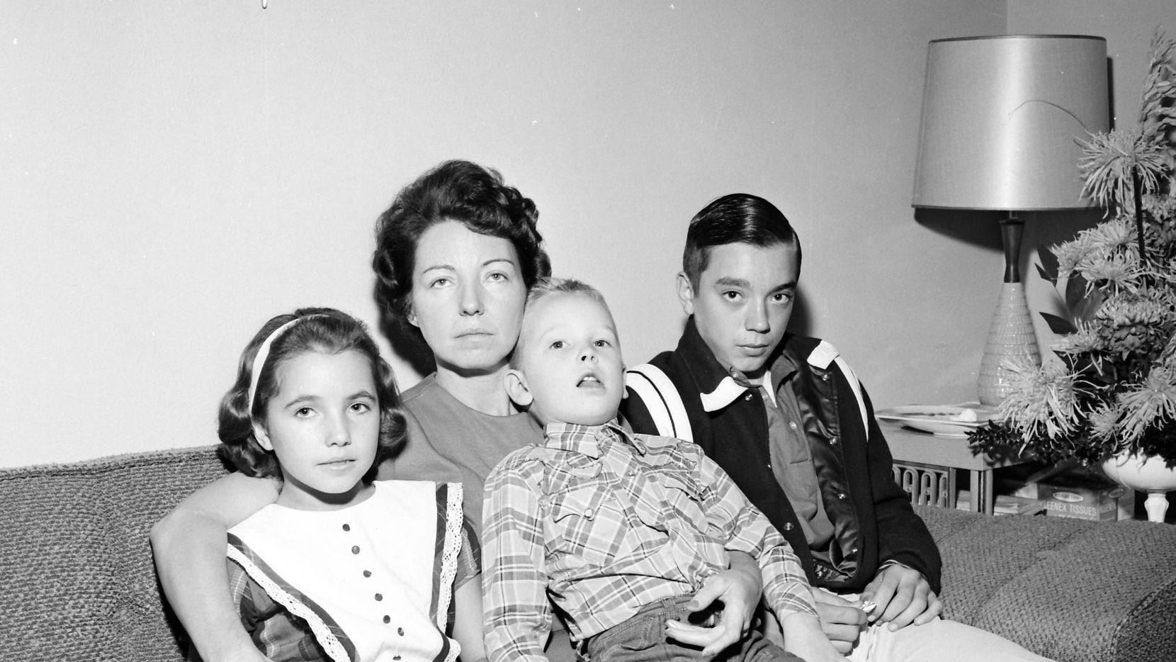 Marie Tippit, widow of Dallas police officer gunned down by Lee Harvey  Oswald, dies at 92