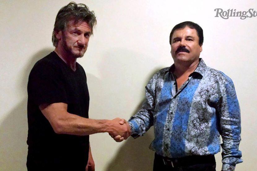 Sean Penn se tomó una foto con Joaquín “El Chapo” Guzmán. La fotografía tomada con un...
