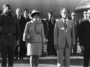 In this Jan. 26, 1976 photo, Prime Minister Pierre Trudeau and wife Margaret and Cuban...