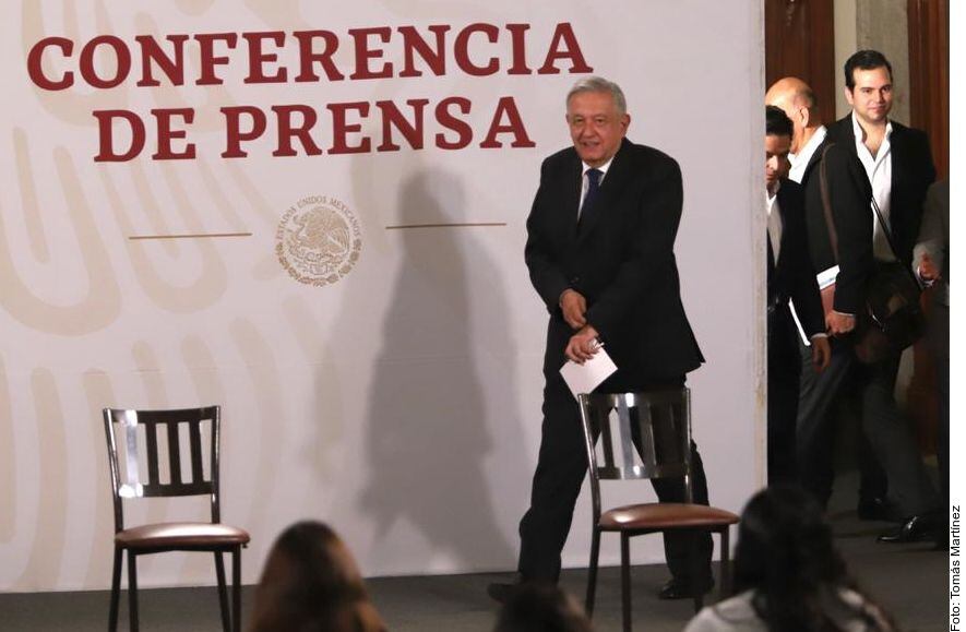 El Presidente López Obrador pidió a los miembros del crimen organizado no repartir despensas y sí bajarle a la violencia en el País.