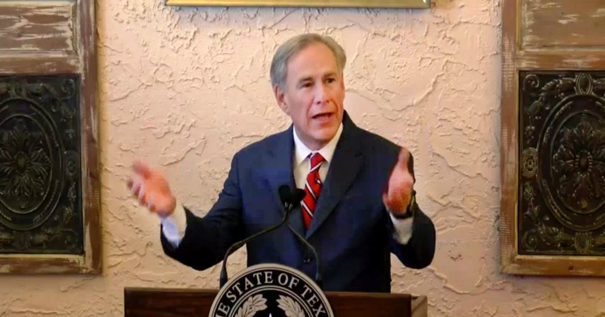 Governor Abbott ended the term of the Texas mask without the contribution of all his medical advisors COVID-19