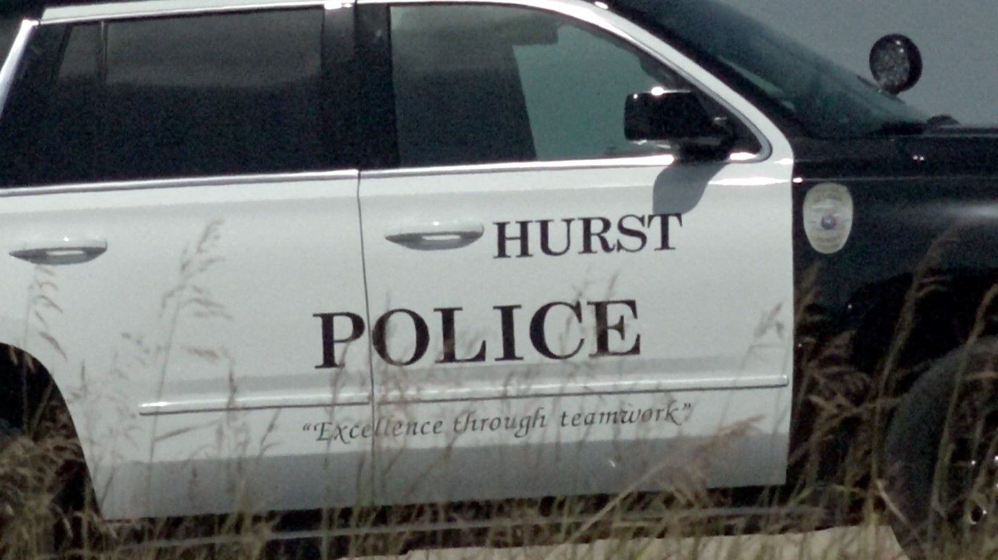 La policia de Hurst arrestó a un sospechoso de una balacera en la que hubo dos heridos.
