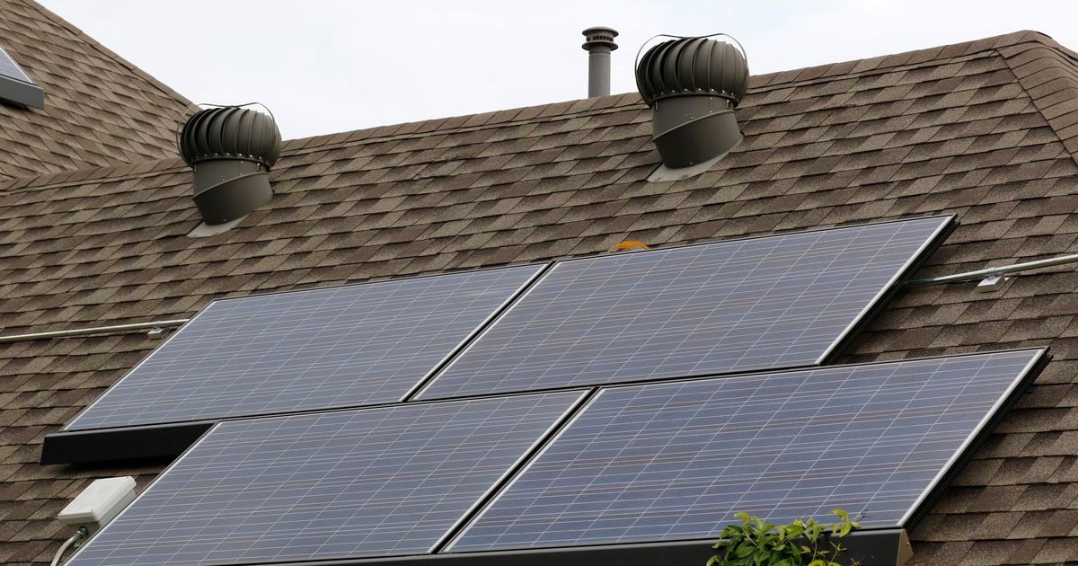 the-new-oncor-is-going-after-a-new-target-texas-homeowners-with-solar