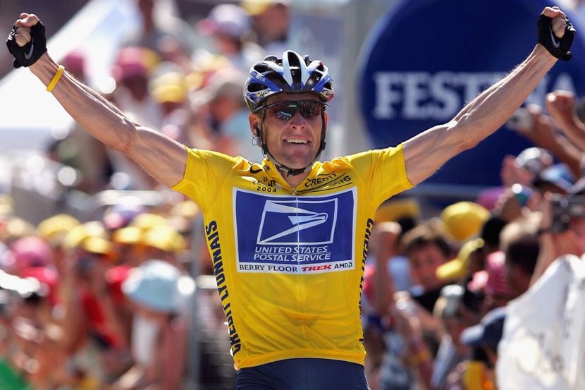 Lance Armstrong ganó siete veces el Tour de France. Años más tarde, sus títulos fueron...