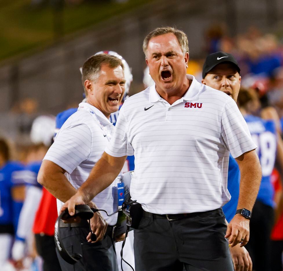 SMU head coach Sonny Dykes reacts as refs call Southern Methodist Mustangs quarterback...