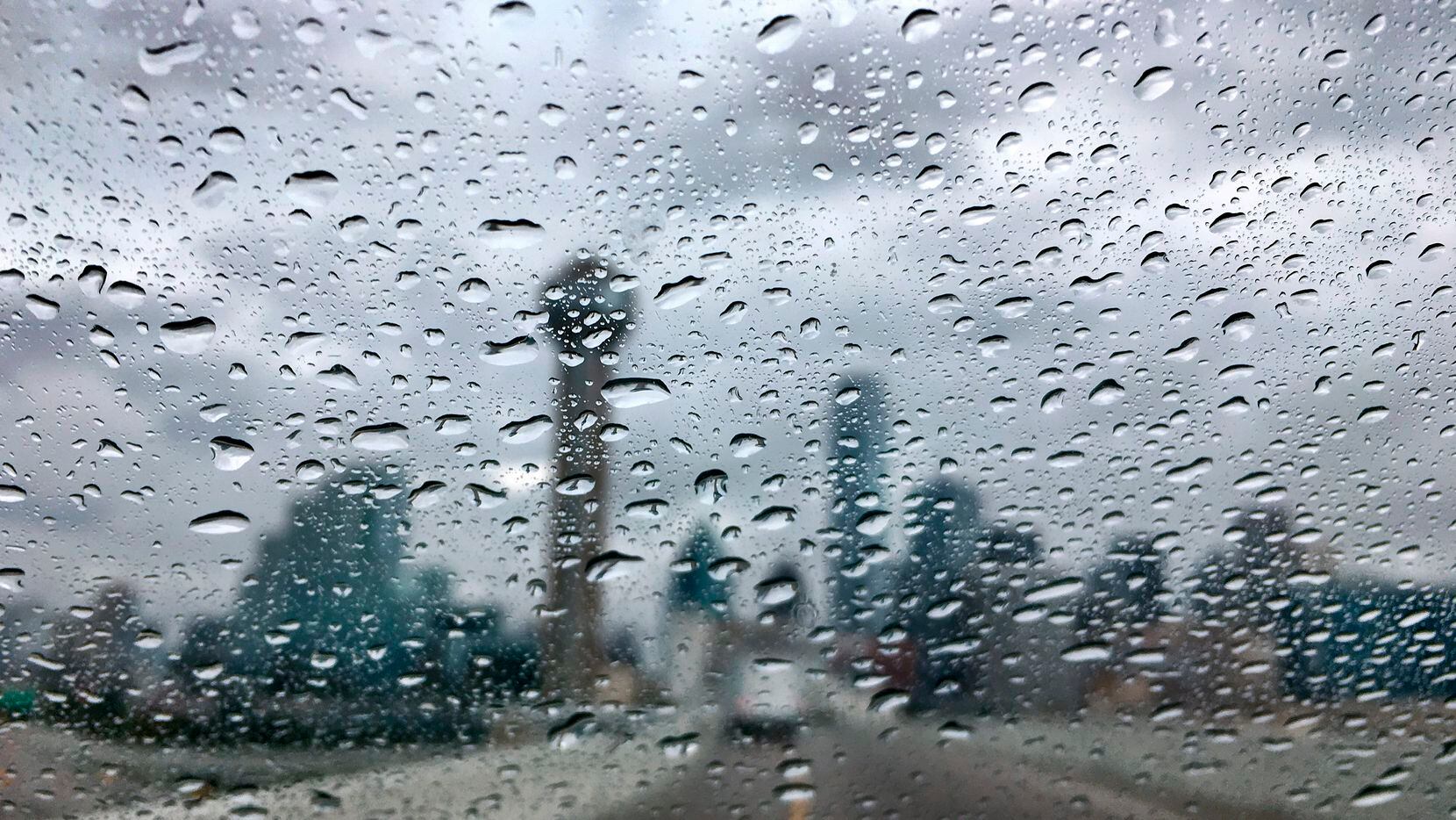 Es espera fuertes lluvias esta semana en el área de Dallas y Fort Worth.