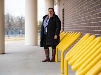 Martha Mouret Sanders llegó a Texas sin saber inglés y ahora es una de las principales impulsoras de lenguaje dual en la escuela Joe May.