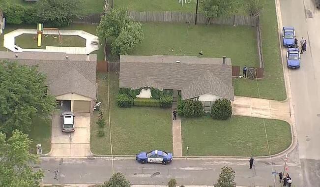 Arlington Police Investigating Fatal Shooting During Burglary Attempt 