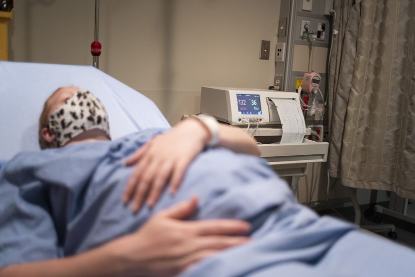 Mujeres embarazadas tienen 3 veces más riesgo de ser hospitalizadas por  covid-19 si se contagian