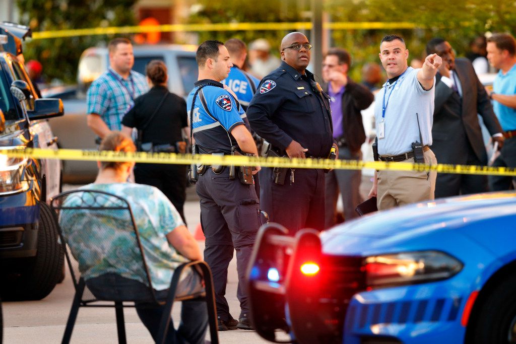 Arlington police investigate a shooting in which two people were found dead at the Zona...
