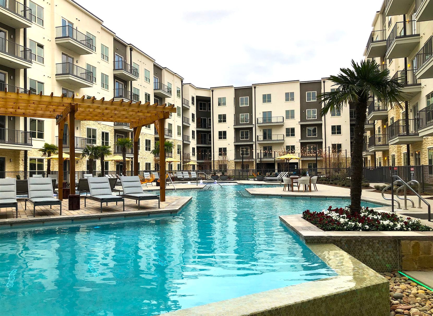 The Jefferson Promenade apartments are just starting leasing in Las Colinas.