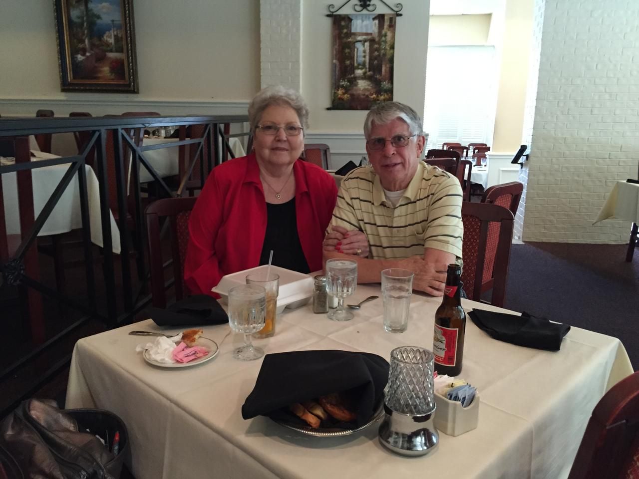 
Elizabeth and George Epps of Carrollton have lunch at Vincent’s Seafood in Plano on July 27.

