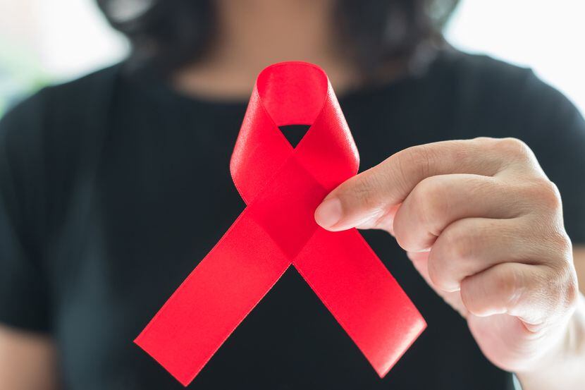 Hubo alrededor de 10,000 casos de VIH entre latinos el año pasado, reporta el condado de...