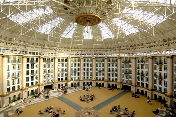 
The bright, massive central atrium is the signature of the West Baden Springs Hotel.
