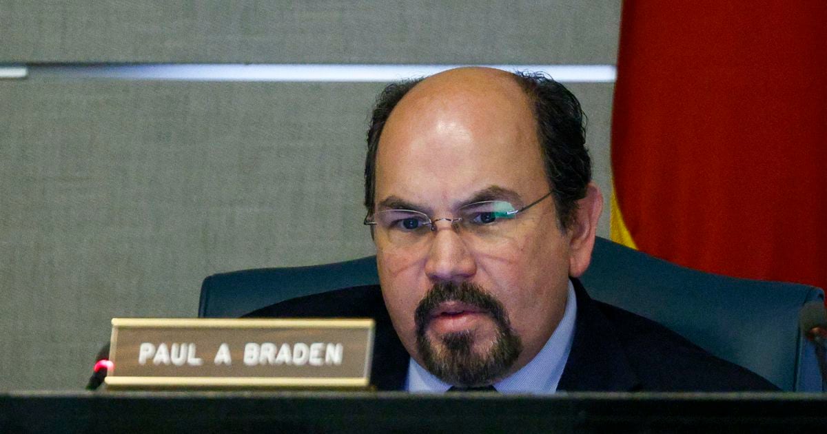 Texas housing company board member voted for discounts that compensated his regulation business