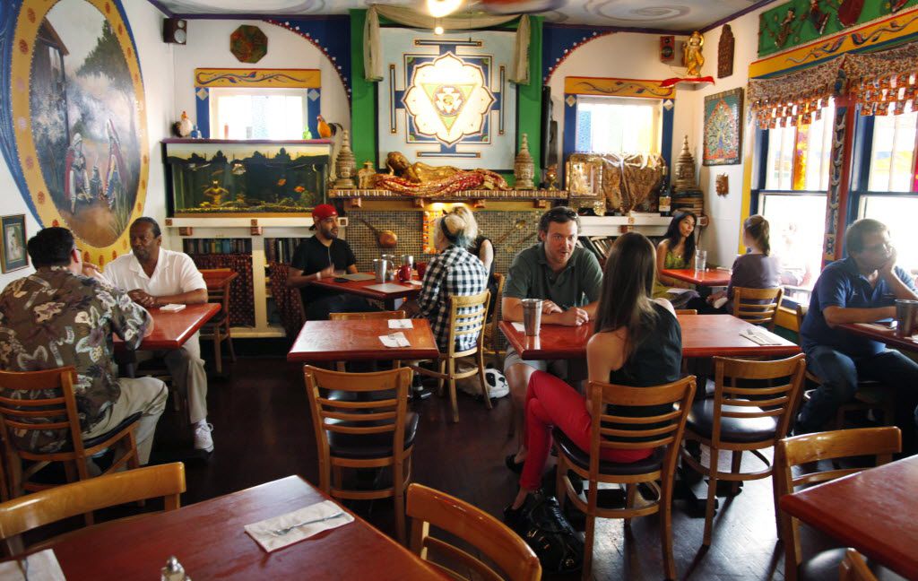 The lunch crowd at Cosmic Cafe stops by for all-vegetarian dishes. (Evans Caglage/The Dallas...