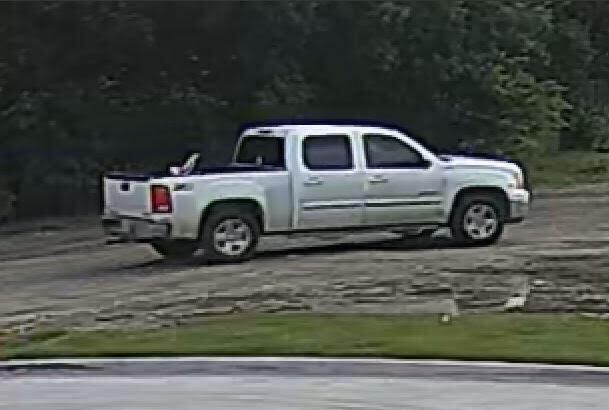 La policía de Garland había publicado la imagen de la camioneta del sospechoso esperando su...