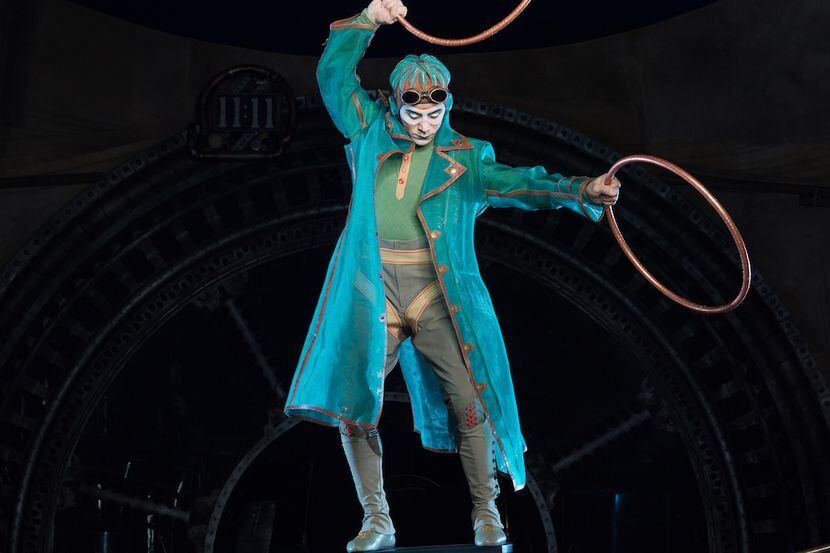 Cirque du Soleil's Kurios Cabinet of Curiosities features costumes by Philippe Guillotel. 