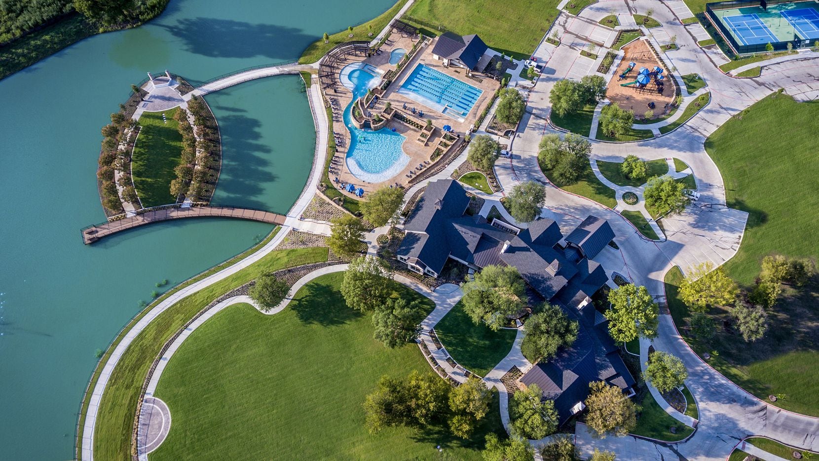 Cambridge Cos.' Mustang Lakes in Celina was named Best Master-Planned Community by the Dallas Builders Association for its resort-style amenities.