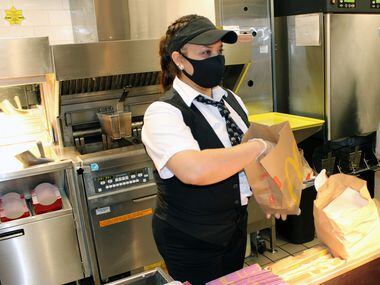 McDonald's contratará hasta 2,000 empleados este mes en el Norte de Texas.