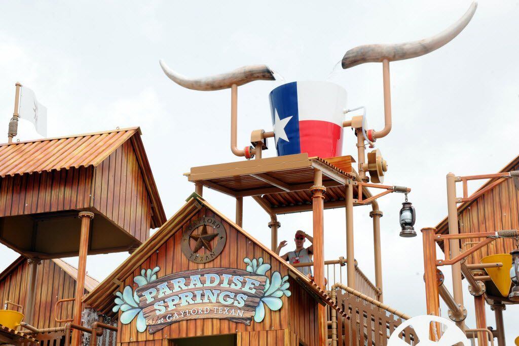 Look out below! The giant bucket fills with water and tips over frequently at Paradise...