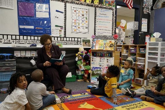 Mayor Curtistene McCowan reads to DeSoto ISD students in this file photo.