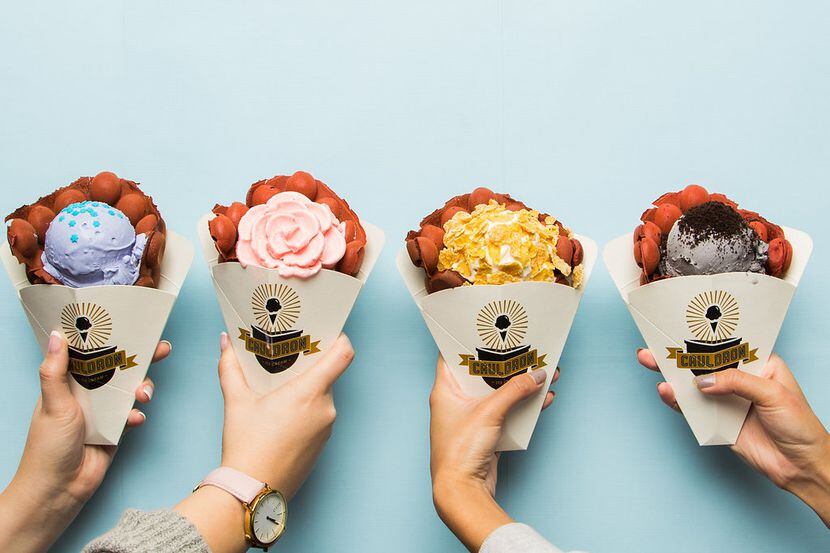 Cauldron Ice Cream sirve sus nieves en forma de flores. Cortesía de Cauldron Ice Cream.
