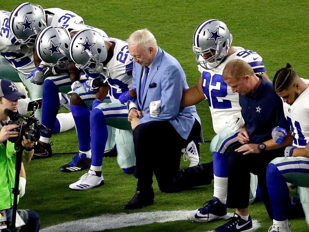 The Cowboys knelt before the anthem was played at their game in Arizona, but last year the...