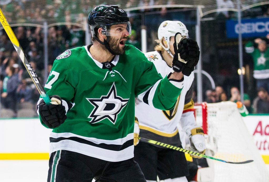 Dallas Stars right wing Alexander Radulov (47) celebrates after a goal by left wing Roope...