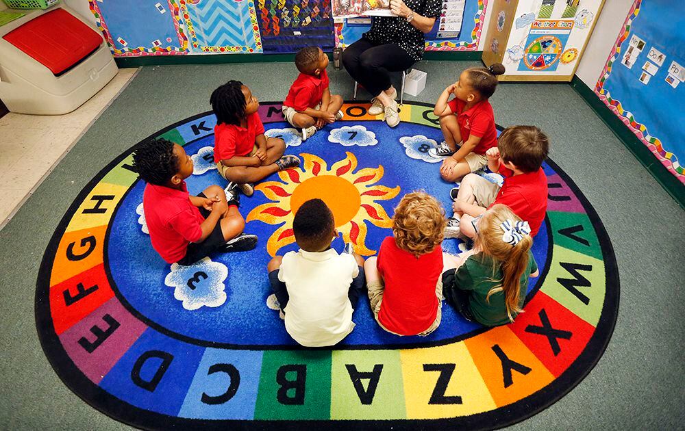 Dallas: piden donación de útiles escolares para niños de pre-K a