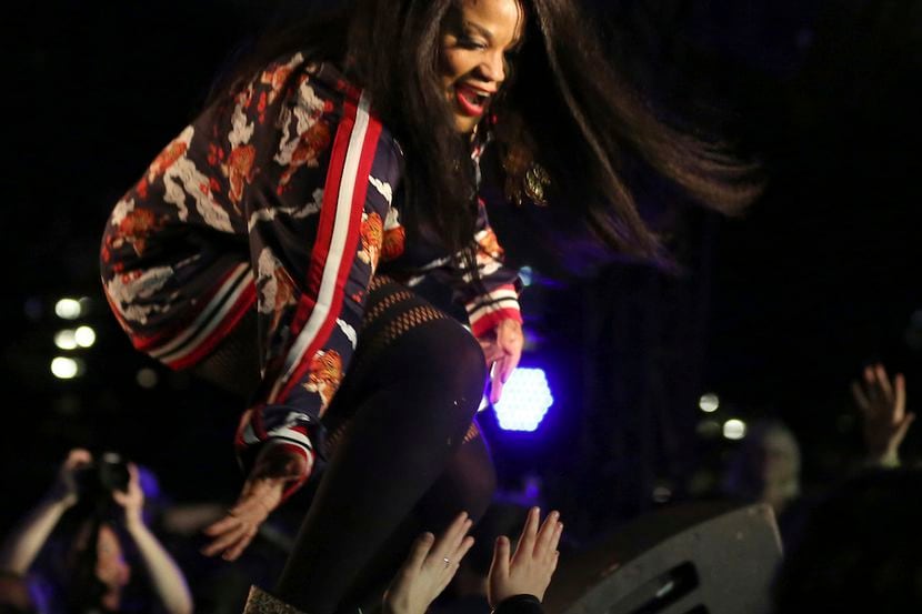 Artist Tameca Jones performed during the "Turn Out for Texas" concert and rally for...