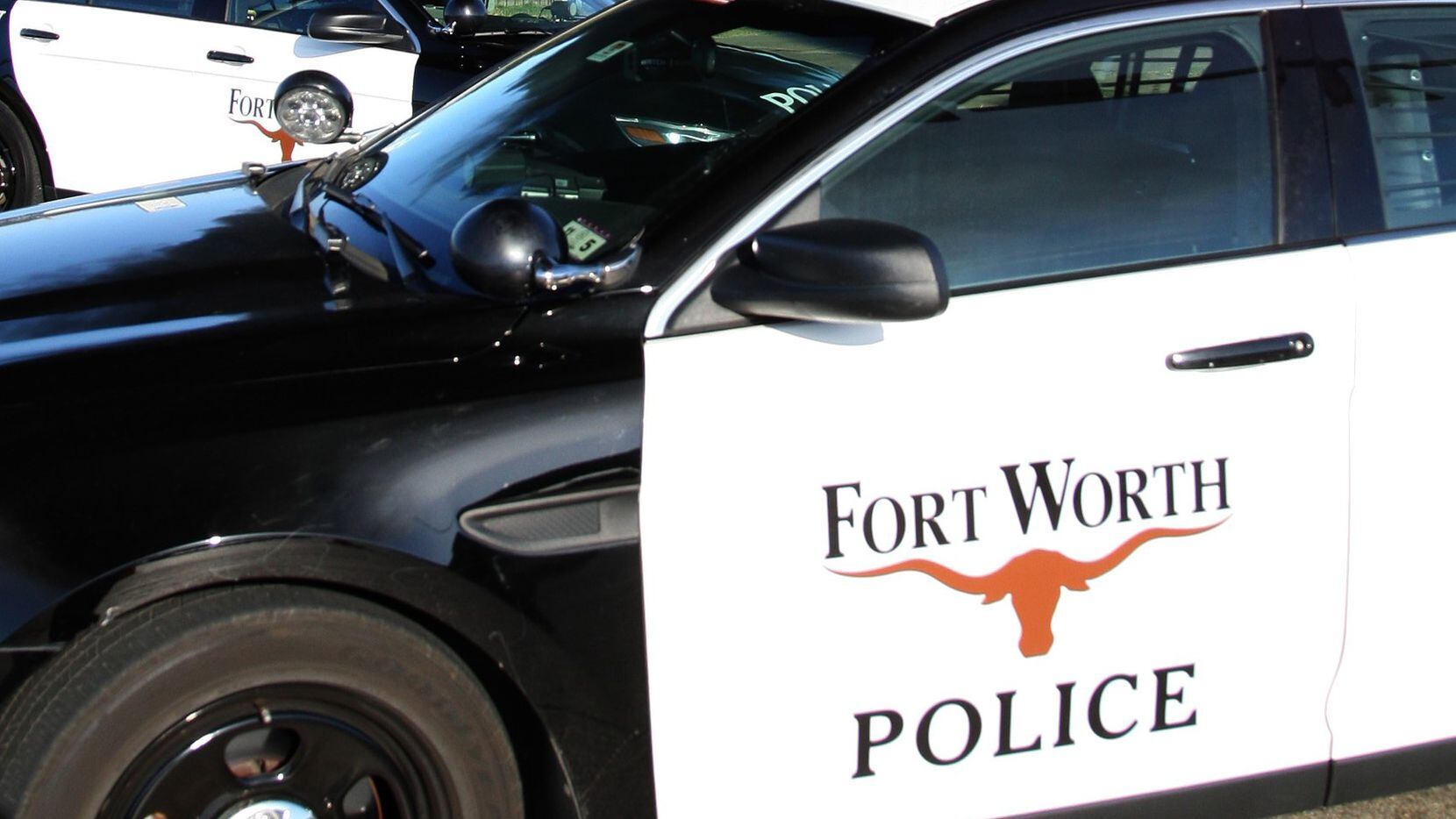 La policía de Fort Worth ordenó el cierre de las bibliotecas de la ciudad por amenaza de bomba.