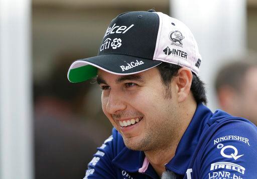 Sergio Pérez de la escudería Force India usará un casco especial durante el Gran Premio de...