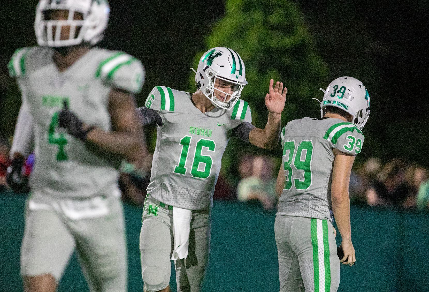 Photos See Top Texas Recruit Arch Manning In Action At Newman High School 