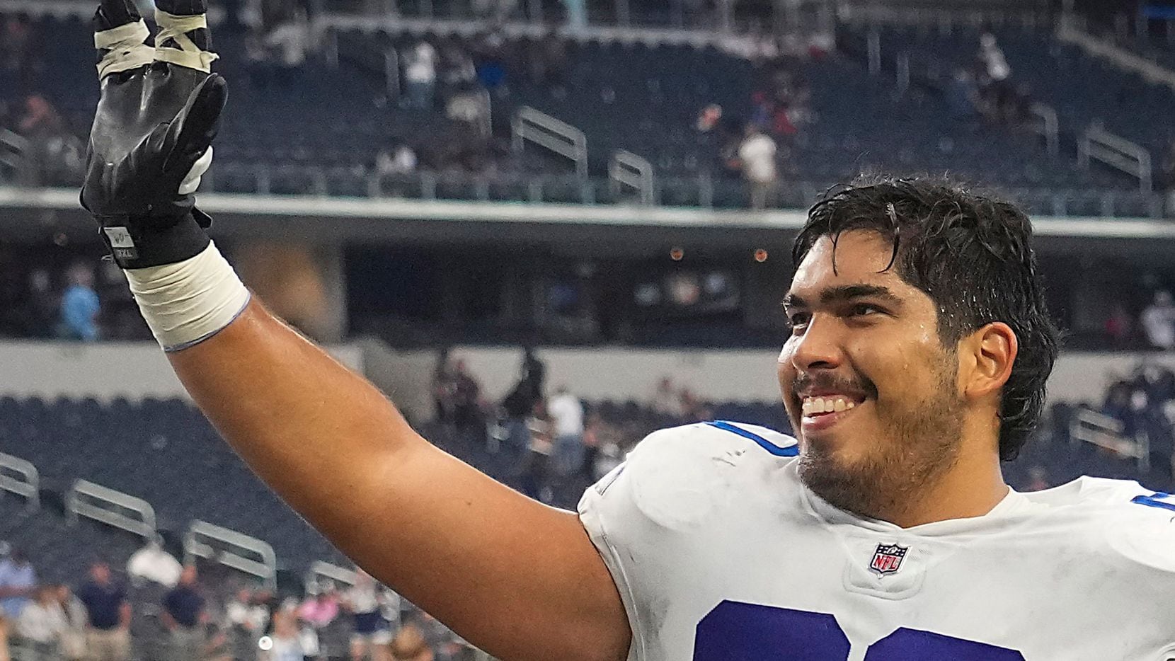 Isaac Alarcón es cortado por los Cowboys pero permanecerá en la escuadra de  desarrollo del equipo