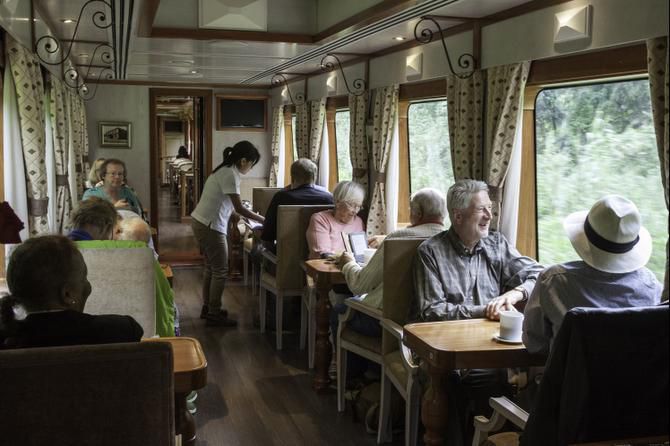 
Tren Crucero is a luxury tourist train that takes passengers on a four-day journey from the Andes to the Pacific.
