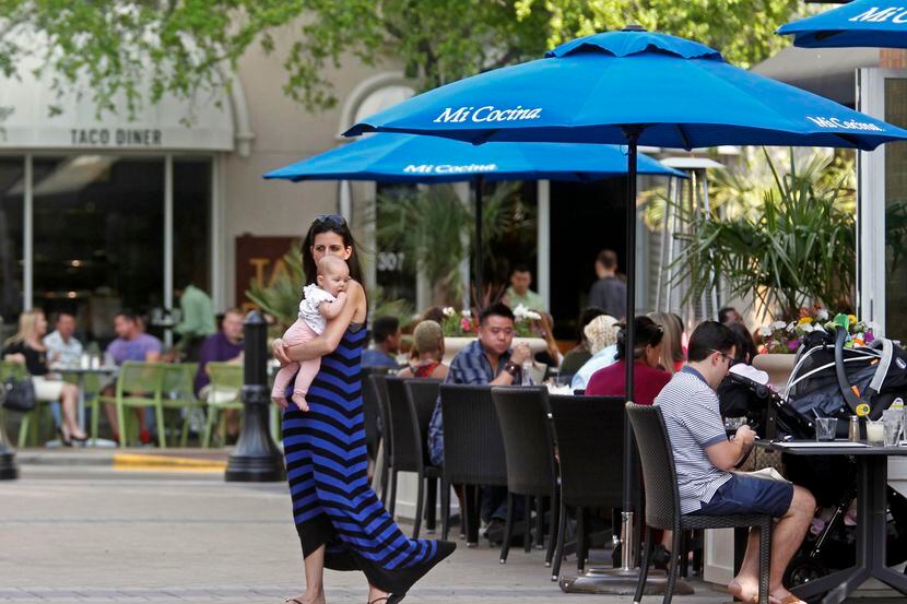 El mismo grupo empresarial manejaba los restaurantes Mi Cocina y Taco Diner en West Village,...