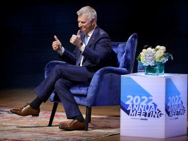 Southwest Airlines incoming CEO Bob Jordan gave a thumbs up to the crowd during his fireside chat with former Container Store CEO and chairwoman Melissa Reiff during the Dallas Regional Chamber's annual meeting at the Morton H. Meyerson Symphony Center in Dallas on Jan.  25. It was the first time in two years the organization has had an in-person annual meeting.  Jordan will succeed in retiring CEO Gary Kelly.