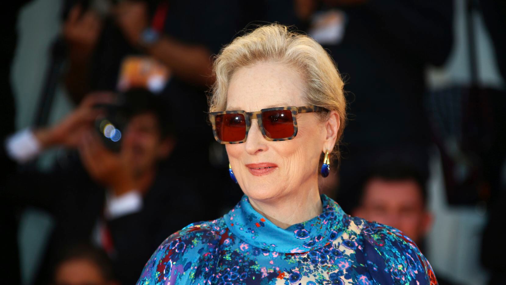 En esta imagen de archivo, la actriz Meryl Streep posa para los fotógrafos durante el...