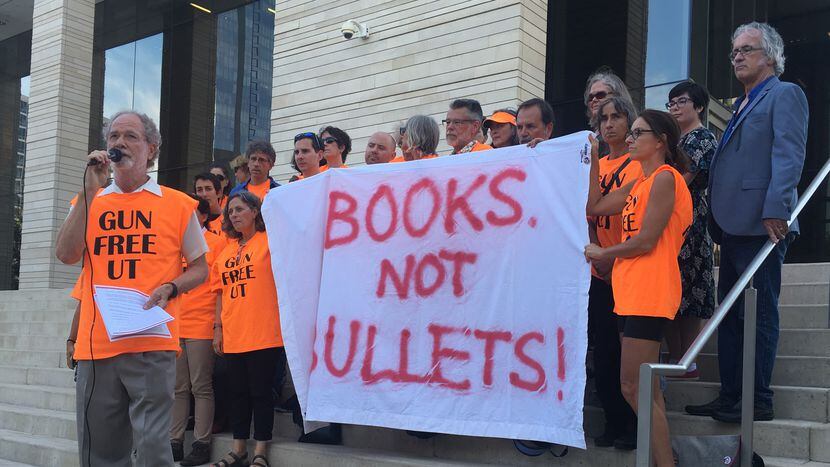 Federal Judge To Weigh Ut Professors Campus Carry Lawsuit To Ban Guns 