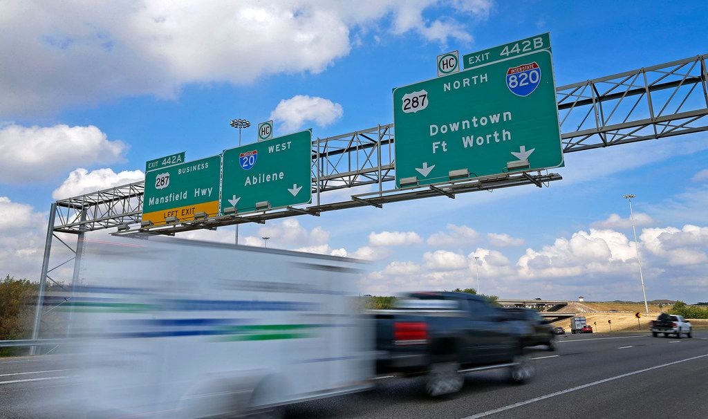 Traffic moves on the Interstate 20, U.S. Highway 287 and Interstate 820 interchange in Fort Worth on Friday.
