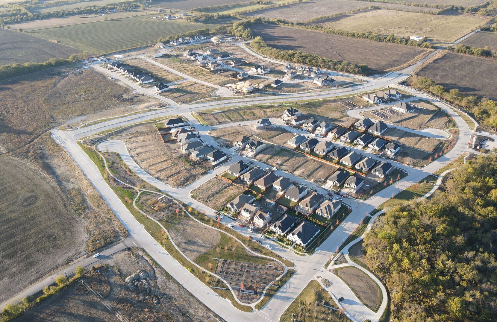 International developer Risland US Holdings is close to completing the first phase of its 6,000-home Mantua community at the southern edge of Grayson County.
default