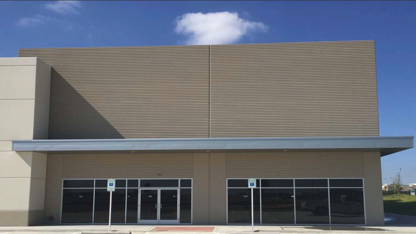 DFW Global Logistics Centre includes more than 600,000 square feet of warehouse and...