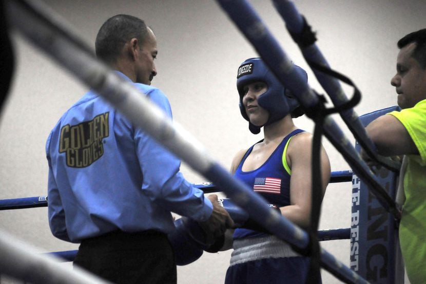 Annalicia Sustaita competirá en los Texas Golden Gloves, luego que la organización de boxeo...