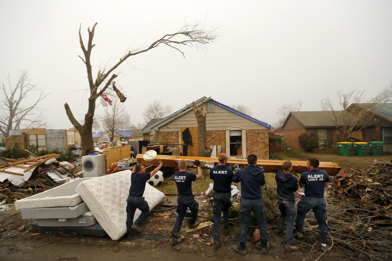 Richardson City Employees Lend Aid To Tornado Ravaged Neighbors 4086