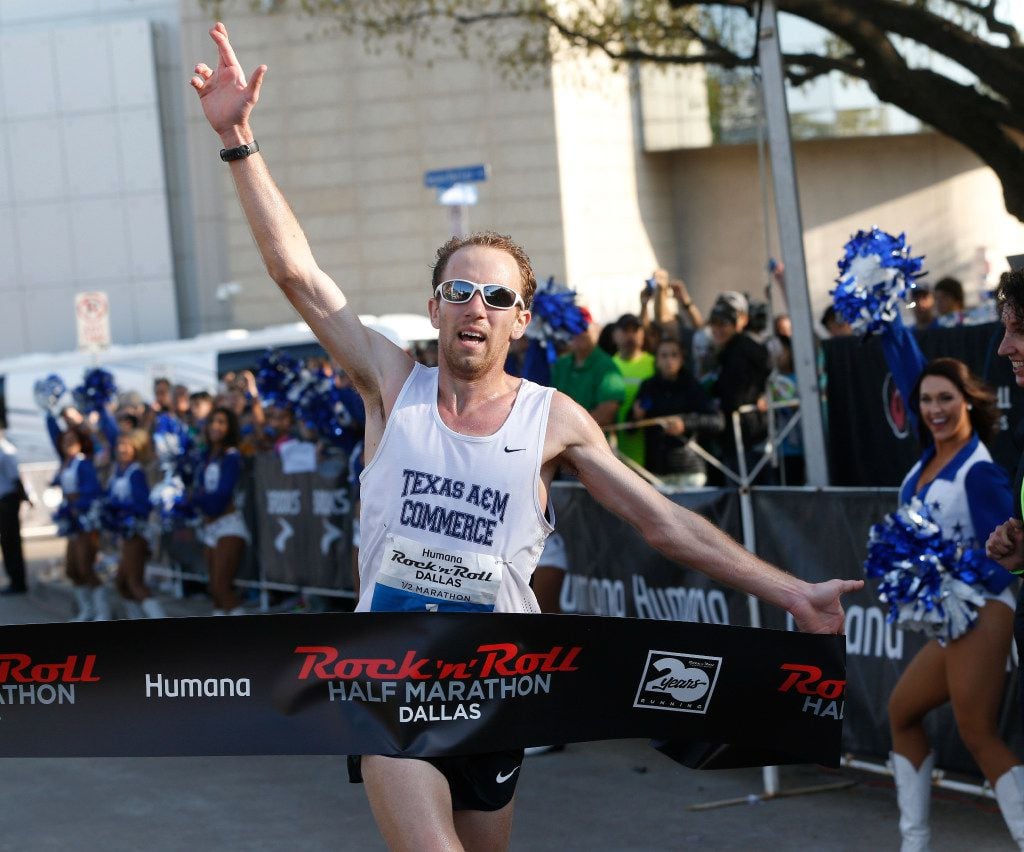 Jake Krolick finishes first in the men's 2017 Humana Rock 'n' Roll Dallas Half Marathon in...
