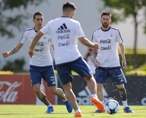 Lionel Messi y la selección argentina están quintos en Sudamérica camino al Mundial. Foto AP
